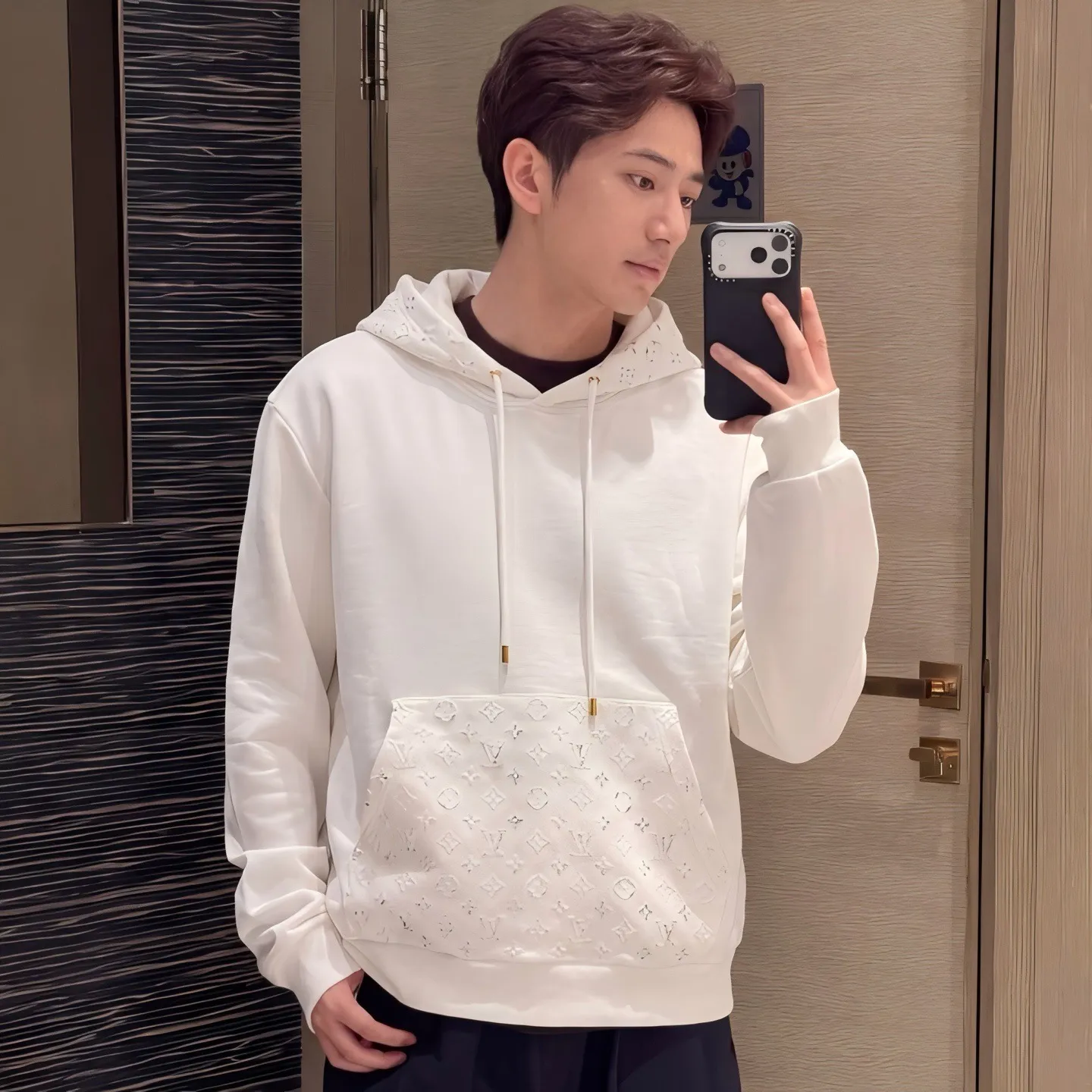 Louis Vuitton/Louis Vuitton presbyopic embossed hooded sweatshirt